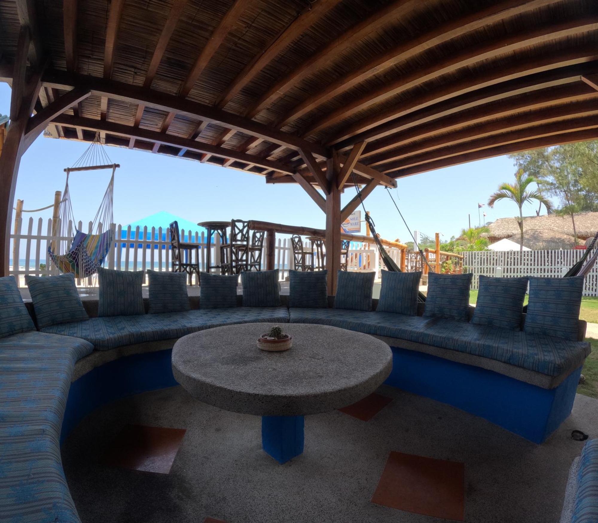 Hostal Solemare Montañita Buitenkant foto