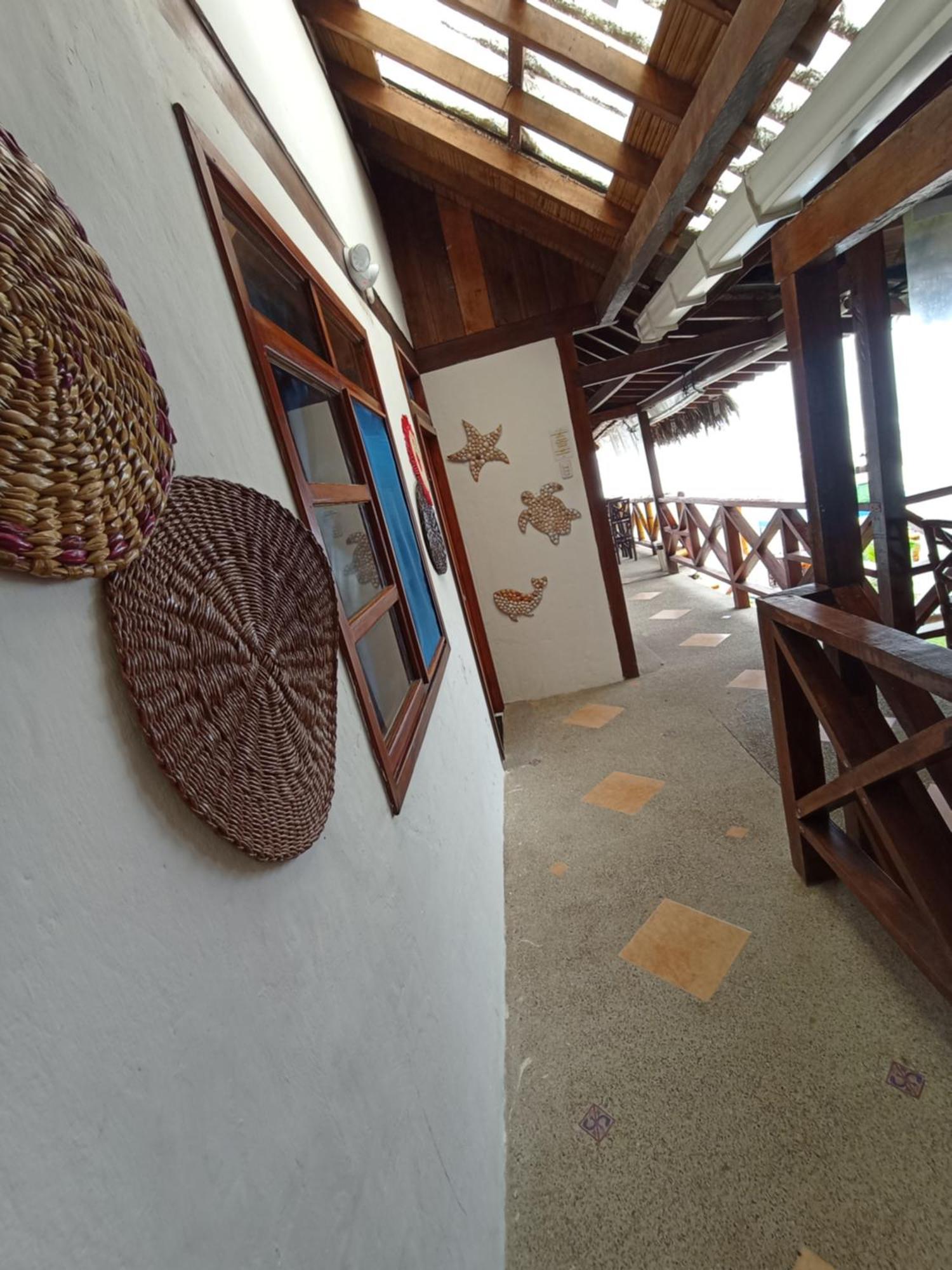Hostal Solemare Montañita Buitenkant foto